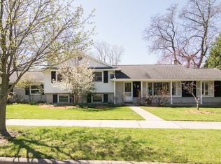 611 Wembley Ct, Ann Arbor, MI