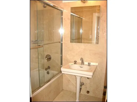 Rented by Margaret Bassett Real Estate | media 8