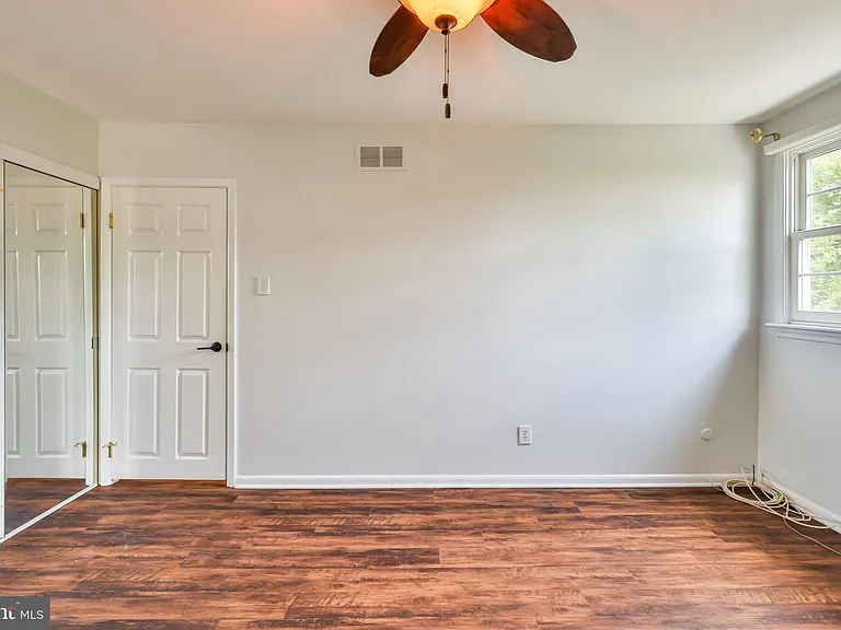 9898 Wistaria St — Photo 30