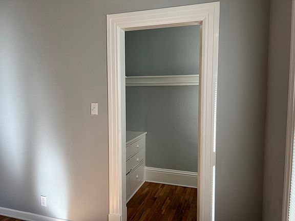 3rd image of 411 N M St #A
