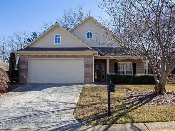 110 Narrows Point Ct, Birmingham, AL 35242