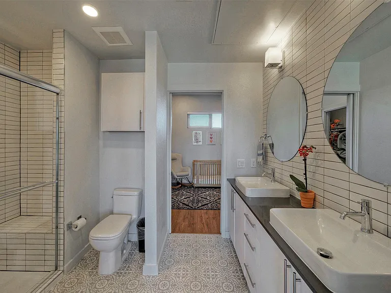 4004 Banister Ln #207 — Photo 18