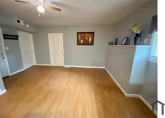 931 Kishwaukee St #2 — Photo 8