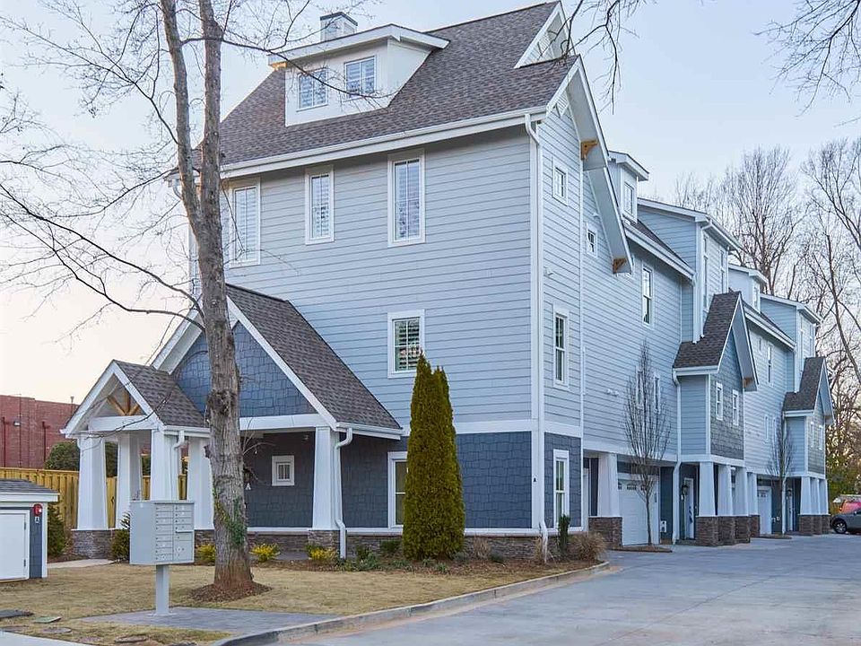 1st image of 15 Cureton St #11
