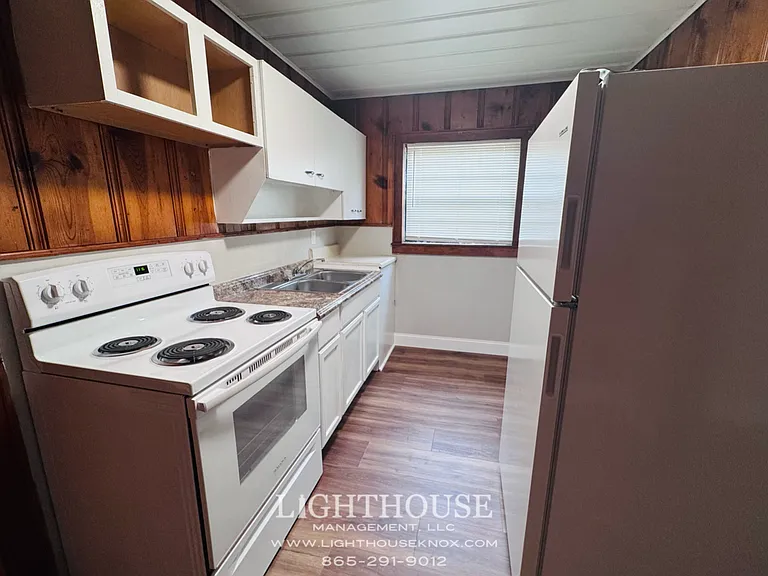 5410 Colonial Circle — Photo 3