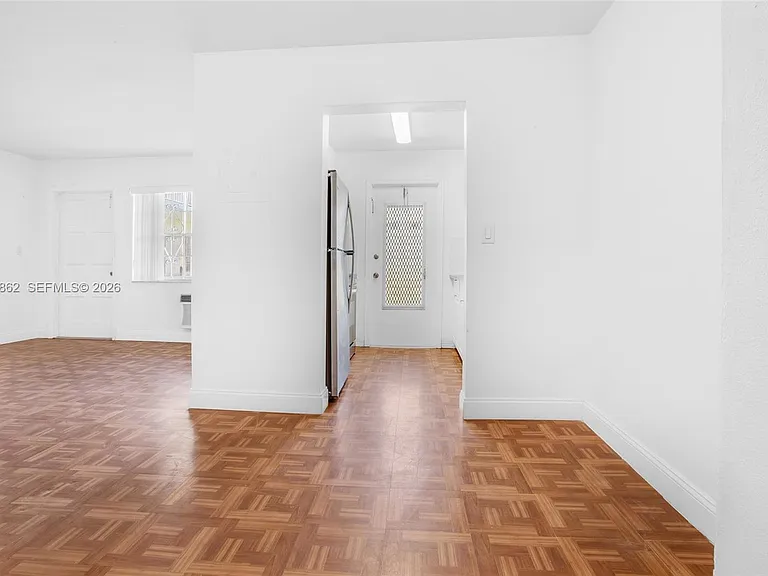 1836 Arthur St #9 — Photo 9