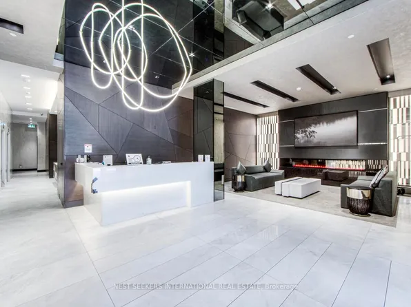 609 Avenue Rd #1410, Toronto, ON M4V 0B1