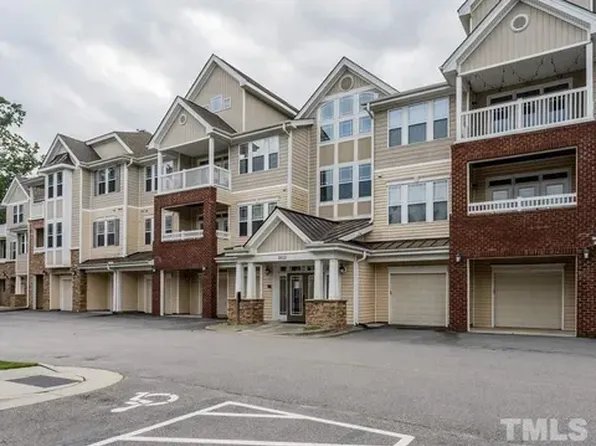 2810 Bedford Green Dr APT 03, Raleigh, NC 27604