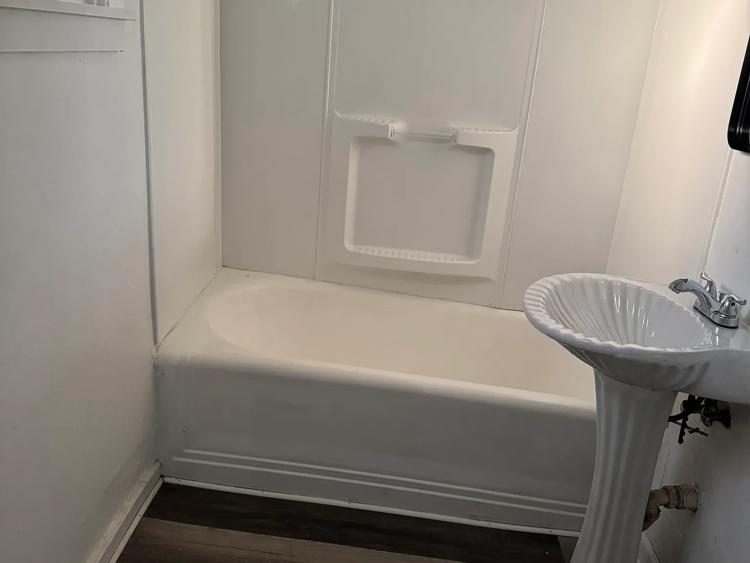 2 bed, 800 sqft, $1,325 — Photo 3