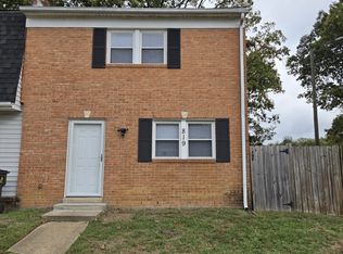 819 Anvil Rd, Fredericksburg, VA 22405