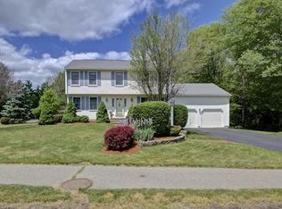 16 Pheasant Run Rd, Medway, MA 02053