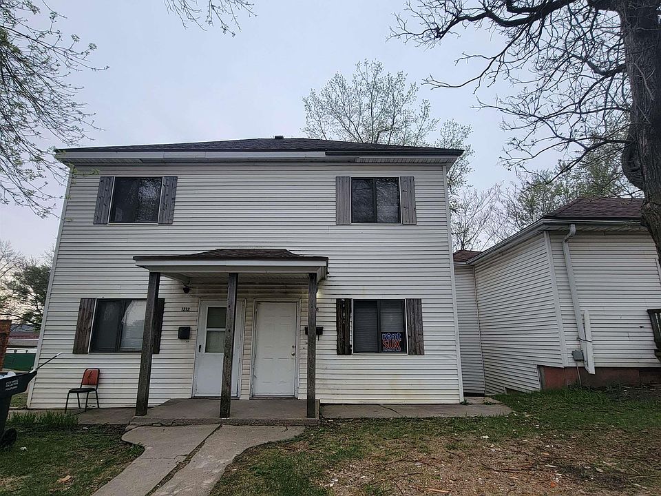 1st image of 1204-08 7th St