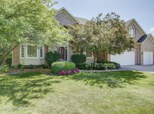 4319 Esquire Cir, Naperville, IL 60564