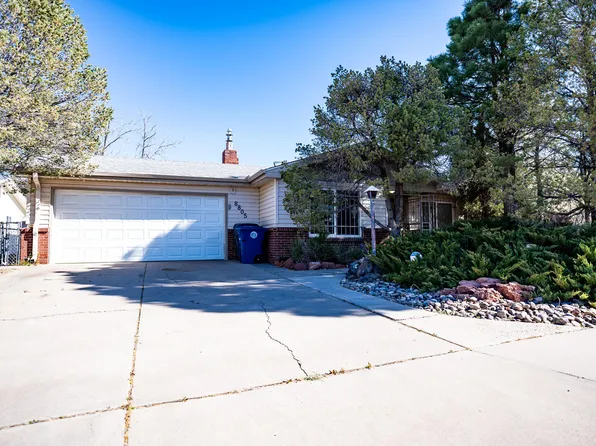 8805 Las Camas Rd NE, Albuquerque, NM 87111