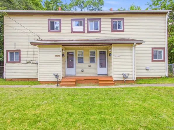 31563 Alpena Ct, Westland, MI 48186