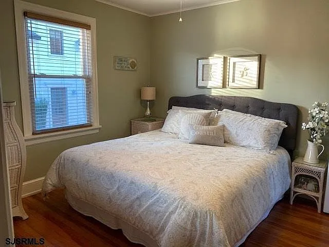 101 N Essex Ave — Photo 6