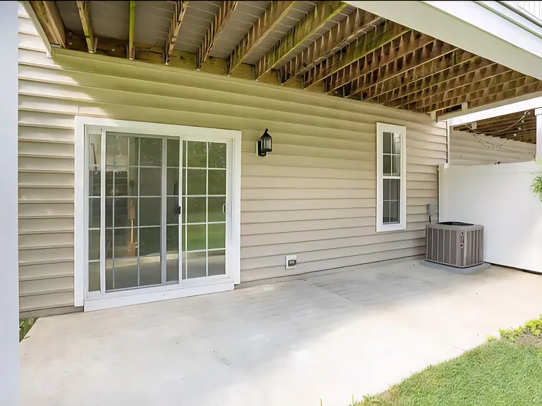24 Grissom Dr — Photo 31