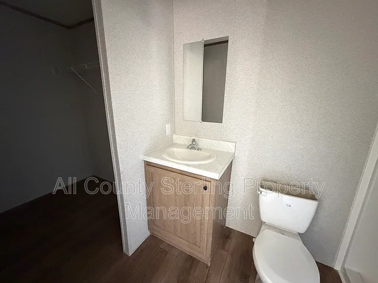 129 SE Perfect Ct — Photo 5