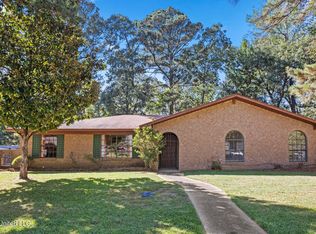 119 Fern Valley Rd, Brandon, MS 39042