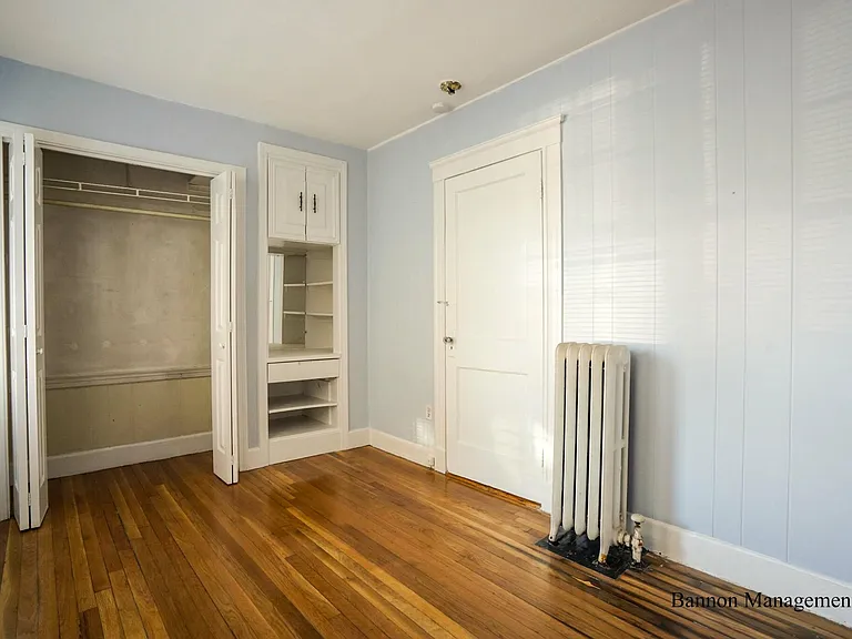 81 Beechcroft St #1 — Photo 6