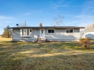 4405 S Darrow Rd, Superior, WI 54880