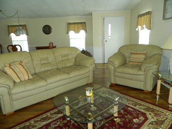 3rd image of 2425 Harden Blvd Lot 285