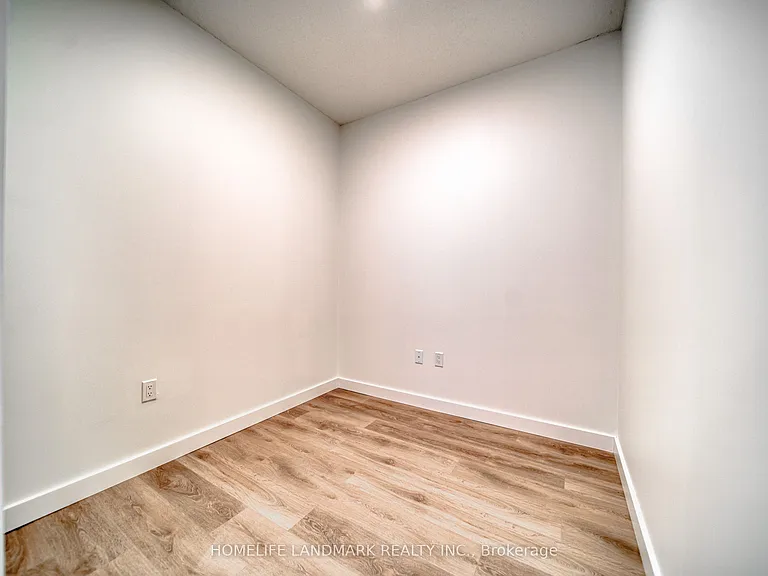 85 McMahon Dr #2809 — Photo 14