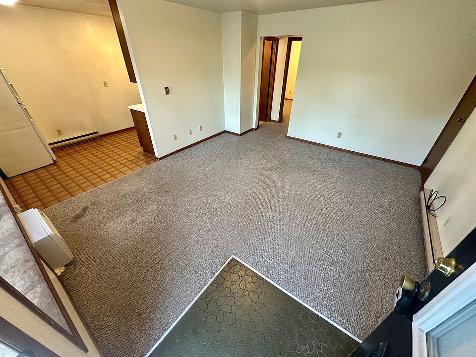 1st image of 400 N Westridge Dr #C3