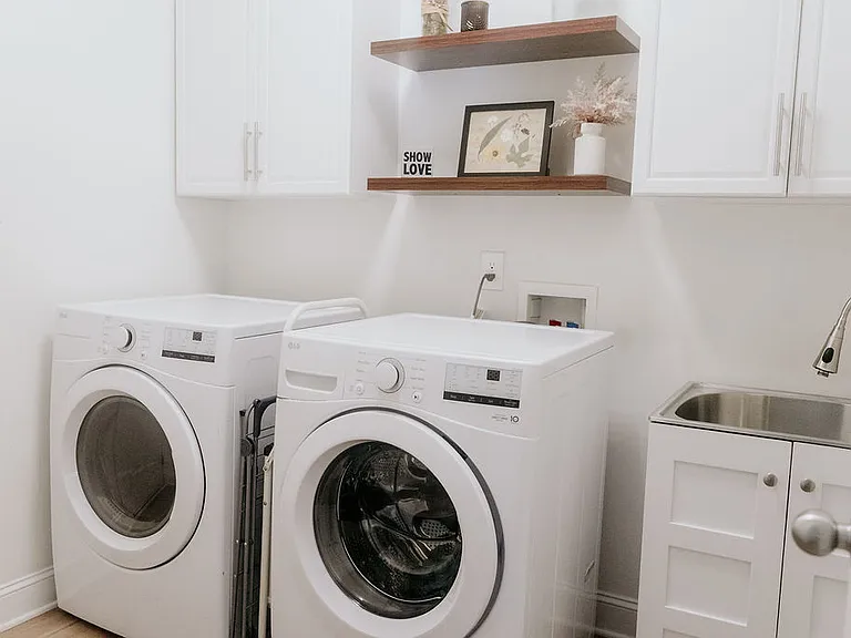 6910 Augustine Way — Photo 13