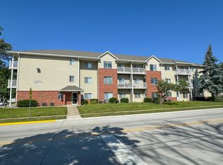 1401 N. Dakota, Ames, IA 50014