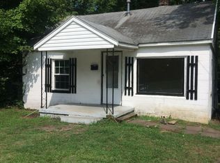 907 Dunbar St, Greensboro, NC 27401