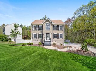 5 Treaty Court, Sandown, NH 03873