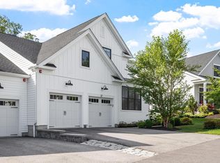 57 Wheeler Dr #57, Boxborough, MA 01719