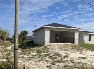 2219 NE 21st Pl, Cape Coral, FL 33909