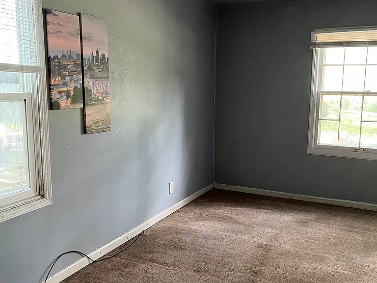 2715 Haskell Ave — Photo 12