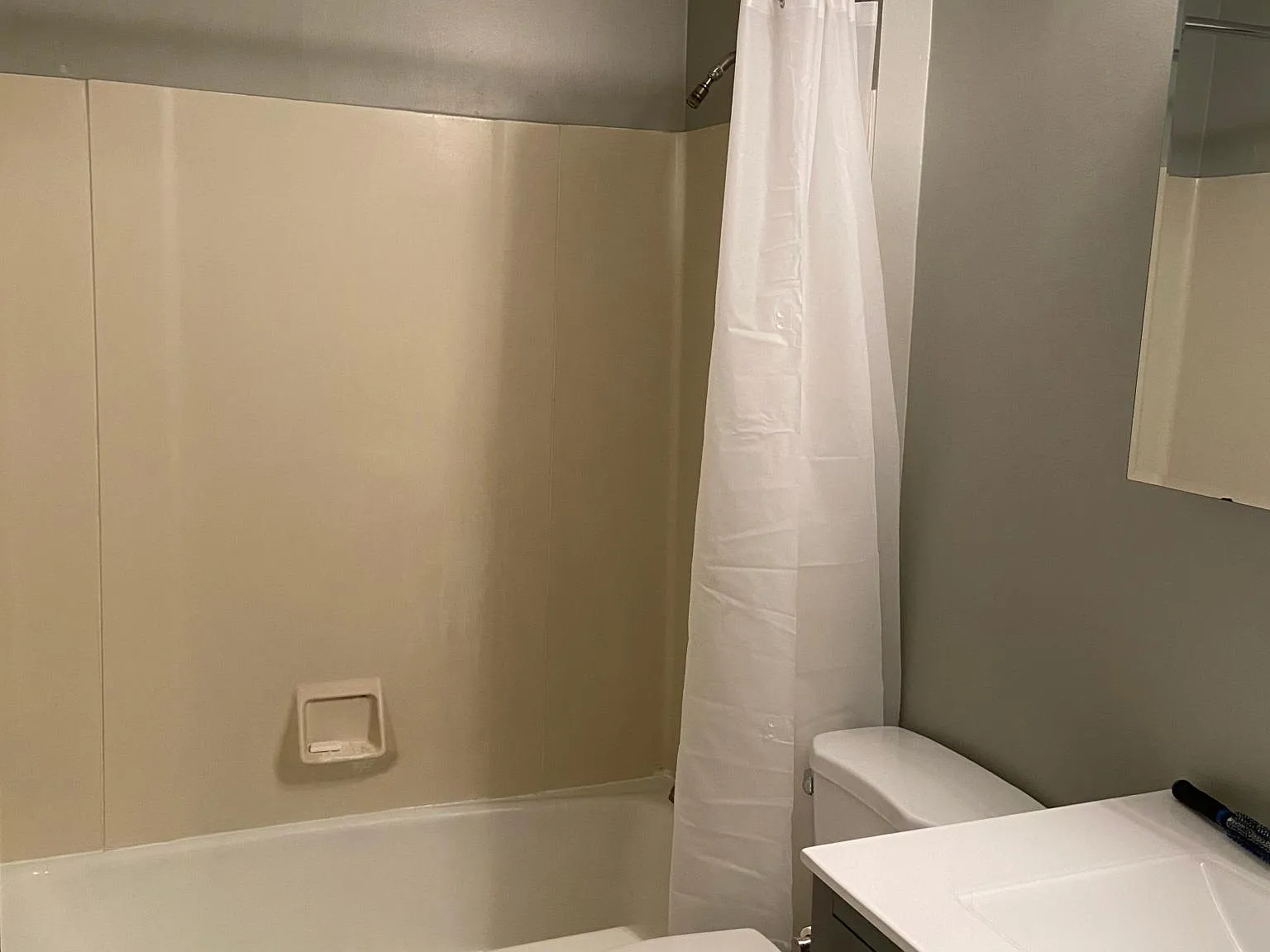 420 Coolidge Ave — Photo 1