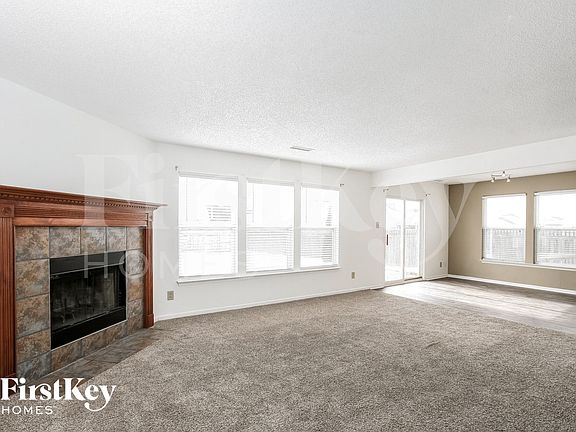 4th image of 10019 Olympic Cir
