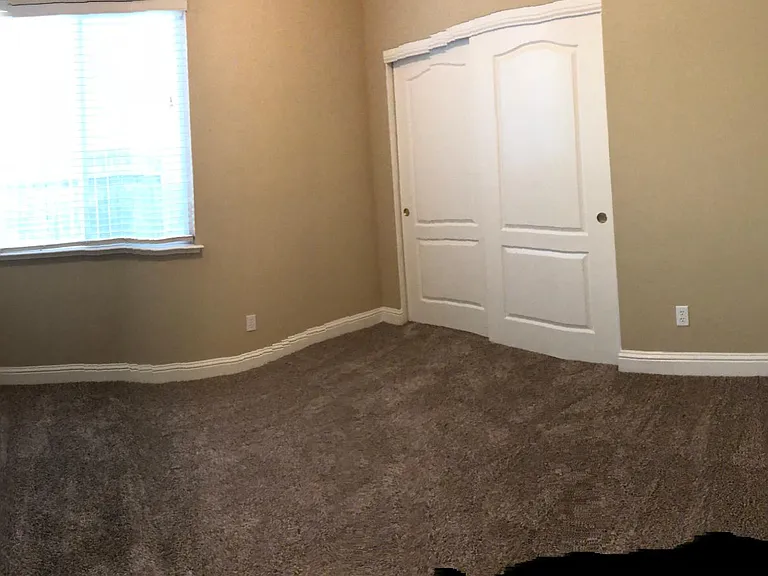 1069 Galston Dr — Photo 14