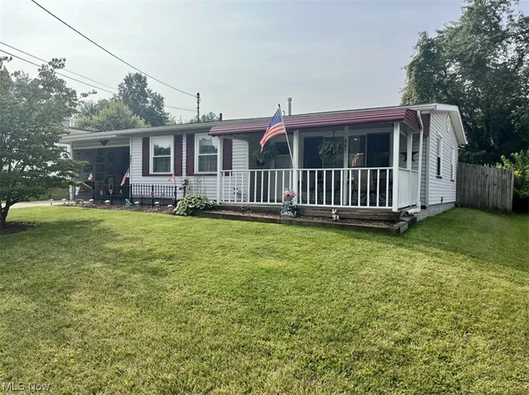 347 Illinois Ave, Girard, OH 44420