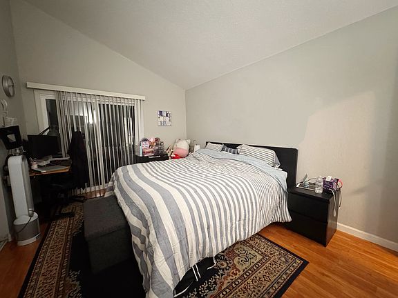 3rd image of 34301 Parker Ct
