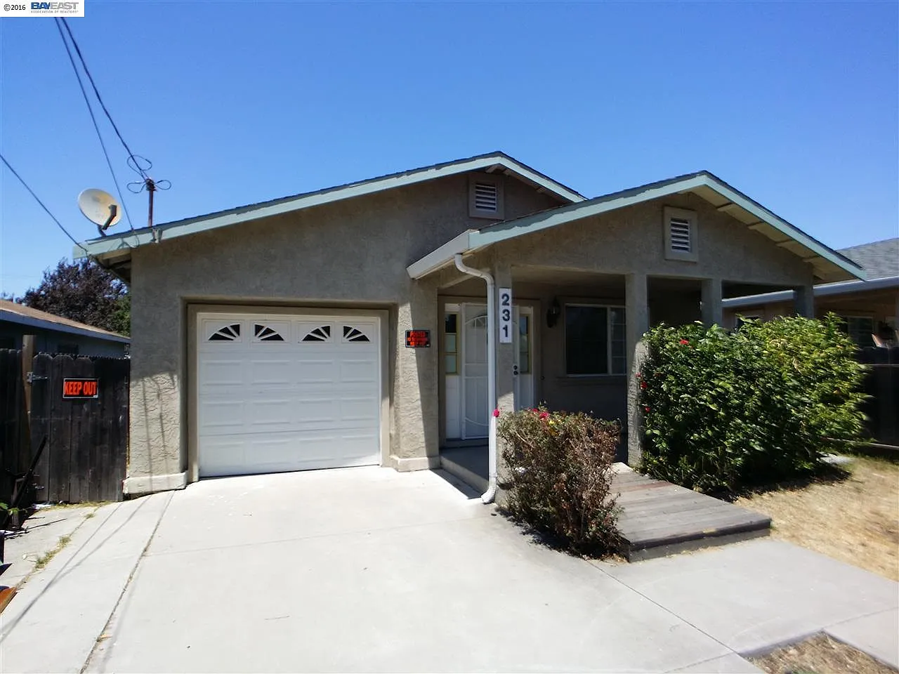 231 Alamo Ave photo 1