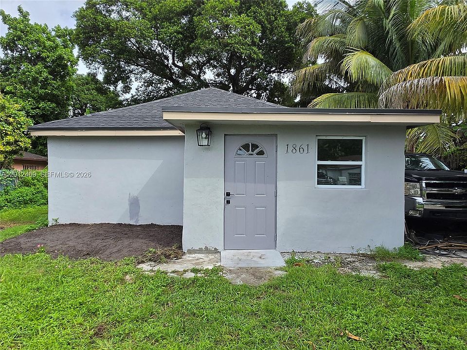 1st image of 1861 NW 112th St