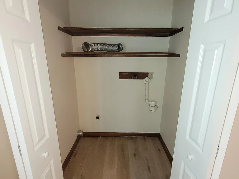 1 Buckley St #7 — Photo 2