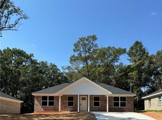 1573 Phillips Ln, Mobile, AL 36618