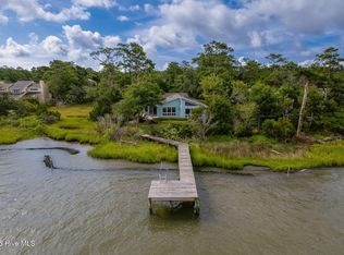 1 West Court, Pine Knoll Shores, NC 28512