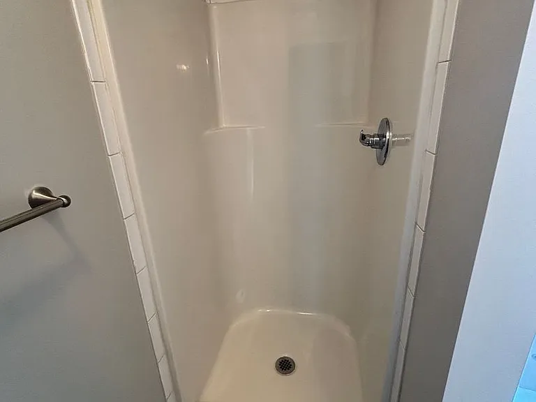 306 Chalet Cir — Photo 15