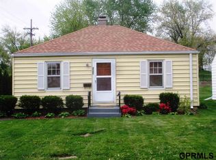 2101 S 48th St, Omaha, NE 68106