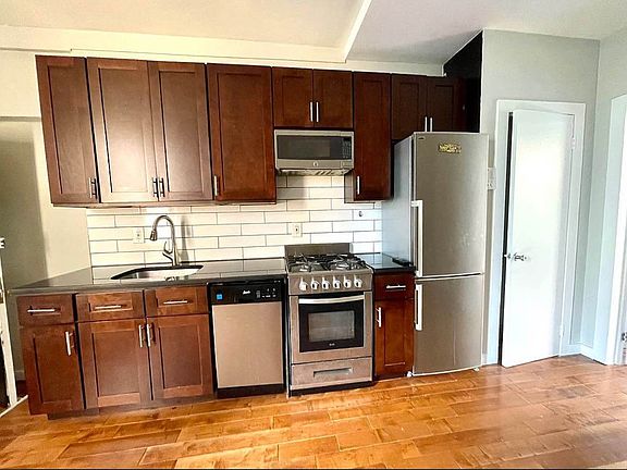 3rd image of 272 W 115th St APT 2A
