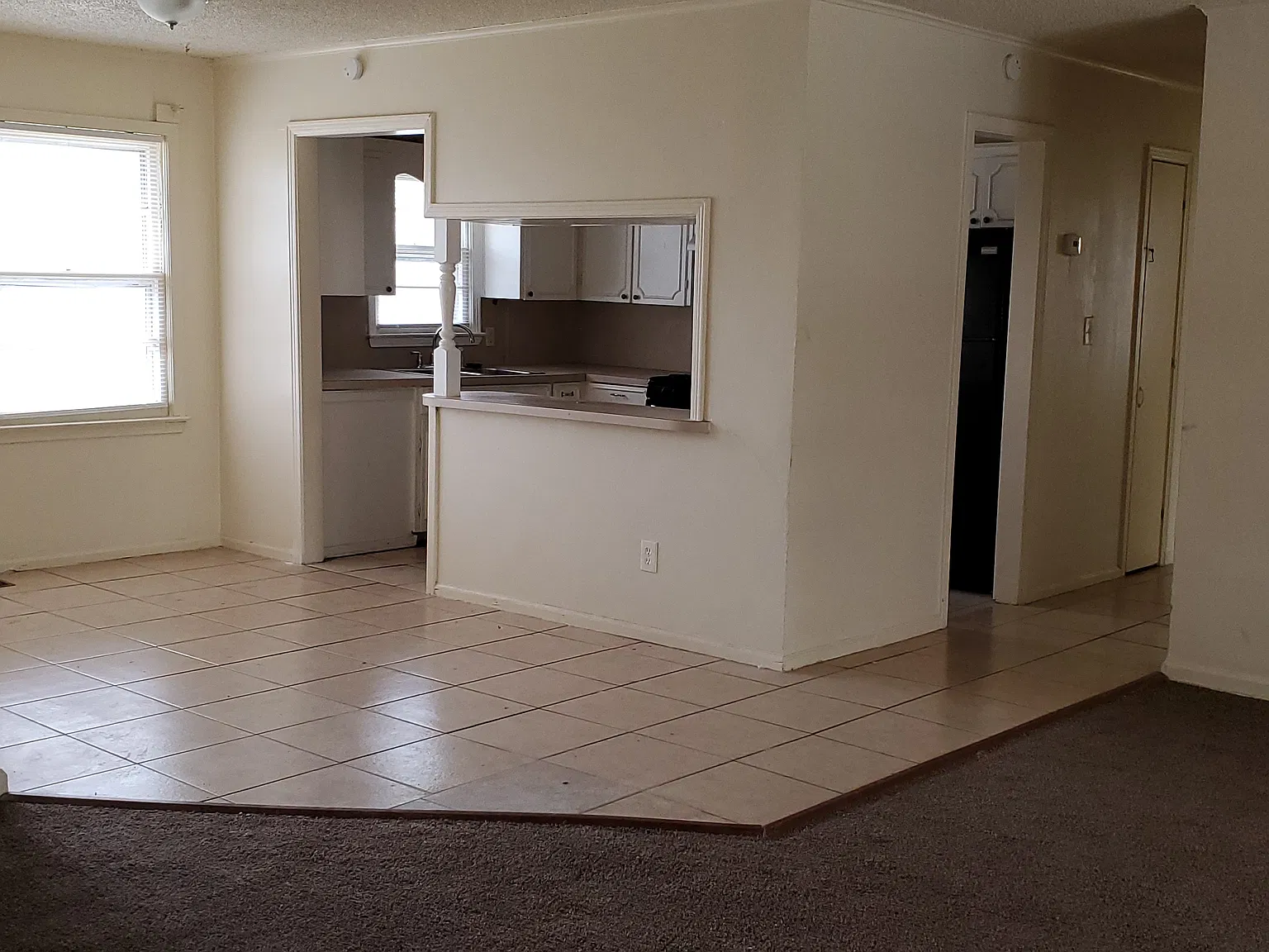 3337 E Virgin St — Photo 2