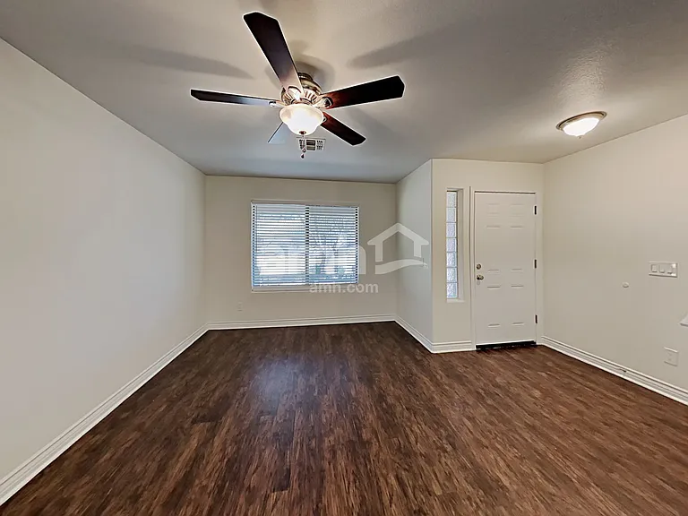 28402 N 25th Ave — Photo 5